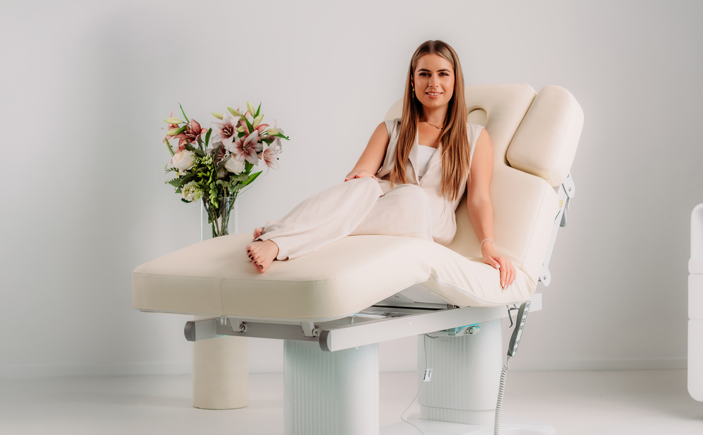 Lumina Plus – elektryczna leżanka SPA marki Habys