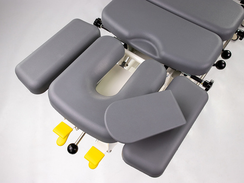 Stół rehabilitacyjny Upright Chiro Z7 - pianka integralna, rama sterująca, kółka, regulacja drop, pasy, szaro biały