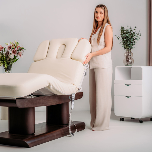 Calma – elektryczna leżanka SPA z 4 silnikami i dwoma kolumnami | Habys