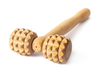 Drewniany masażer do twarzy, szyi, głowy, T- roller